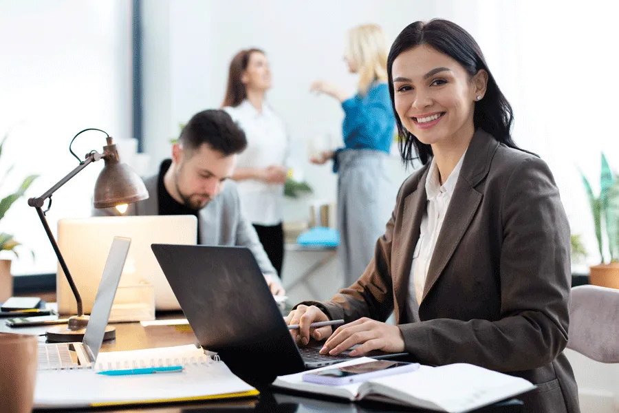43696 hr job application tips
